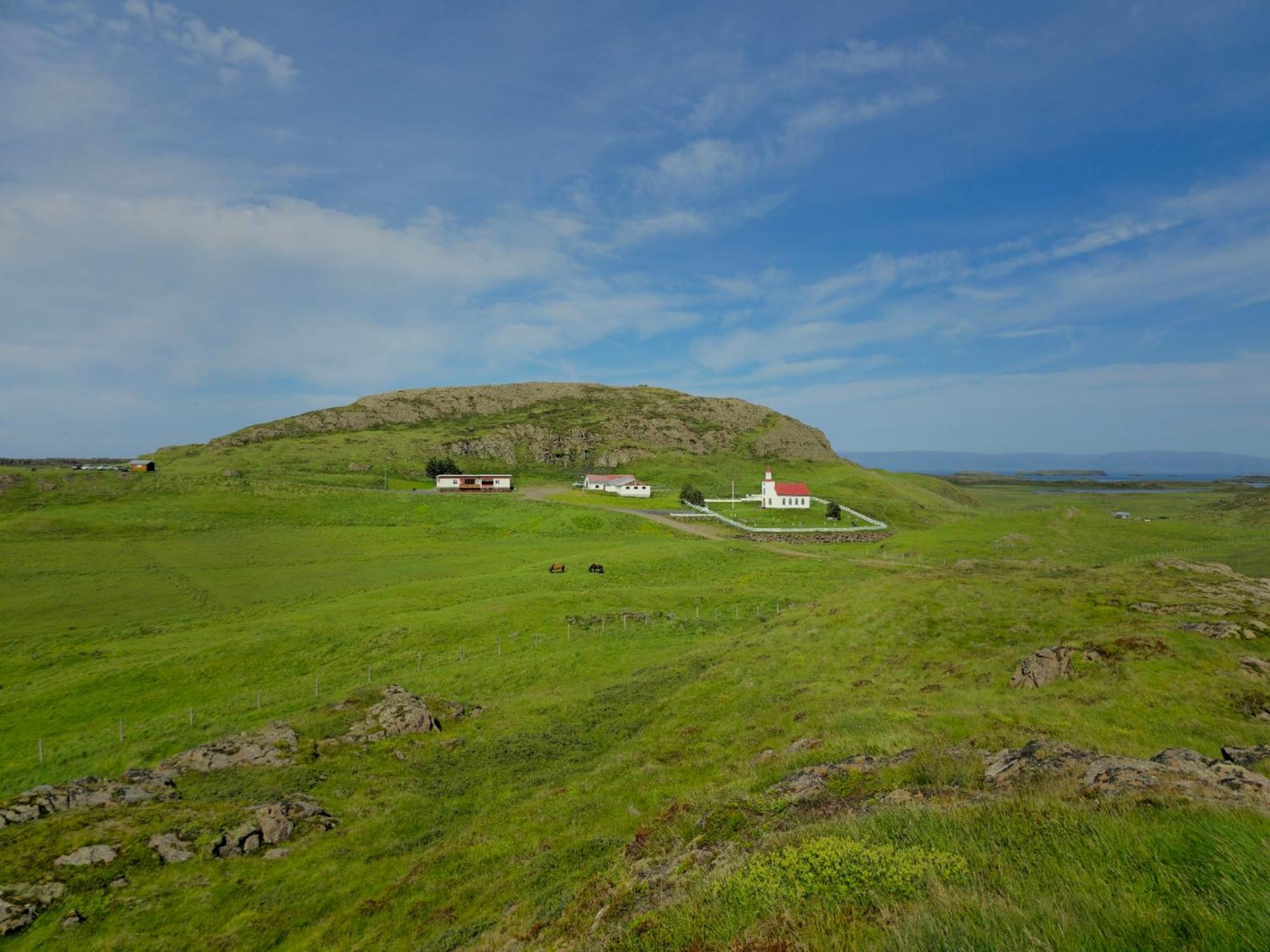 Helgafell Guesthouse スティッキスホールムル エクステリア 写真