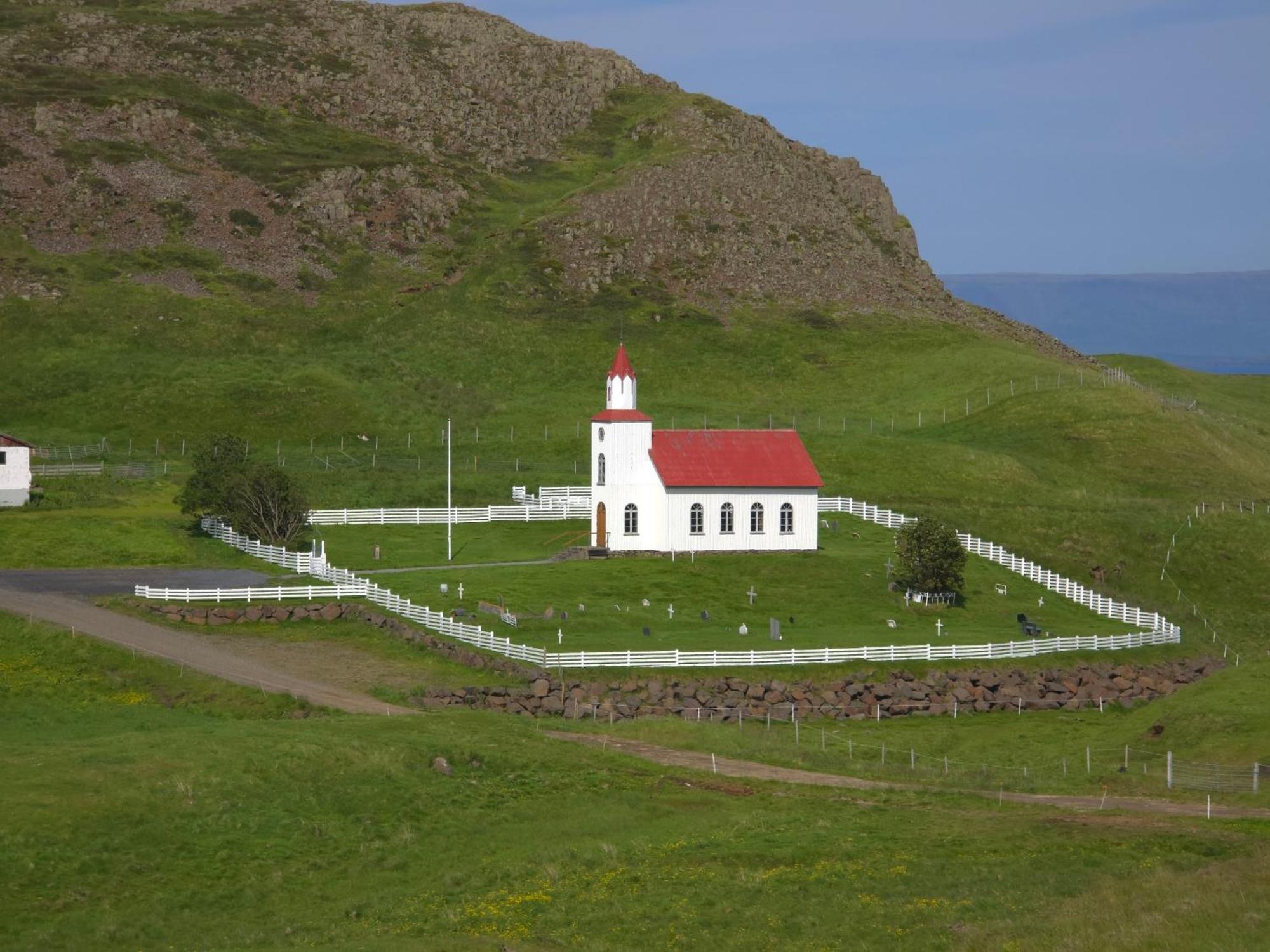 Helgafell Guesthouse スティッキスホールムル エクステリア 写真