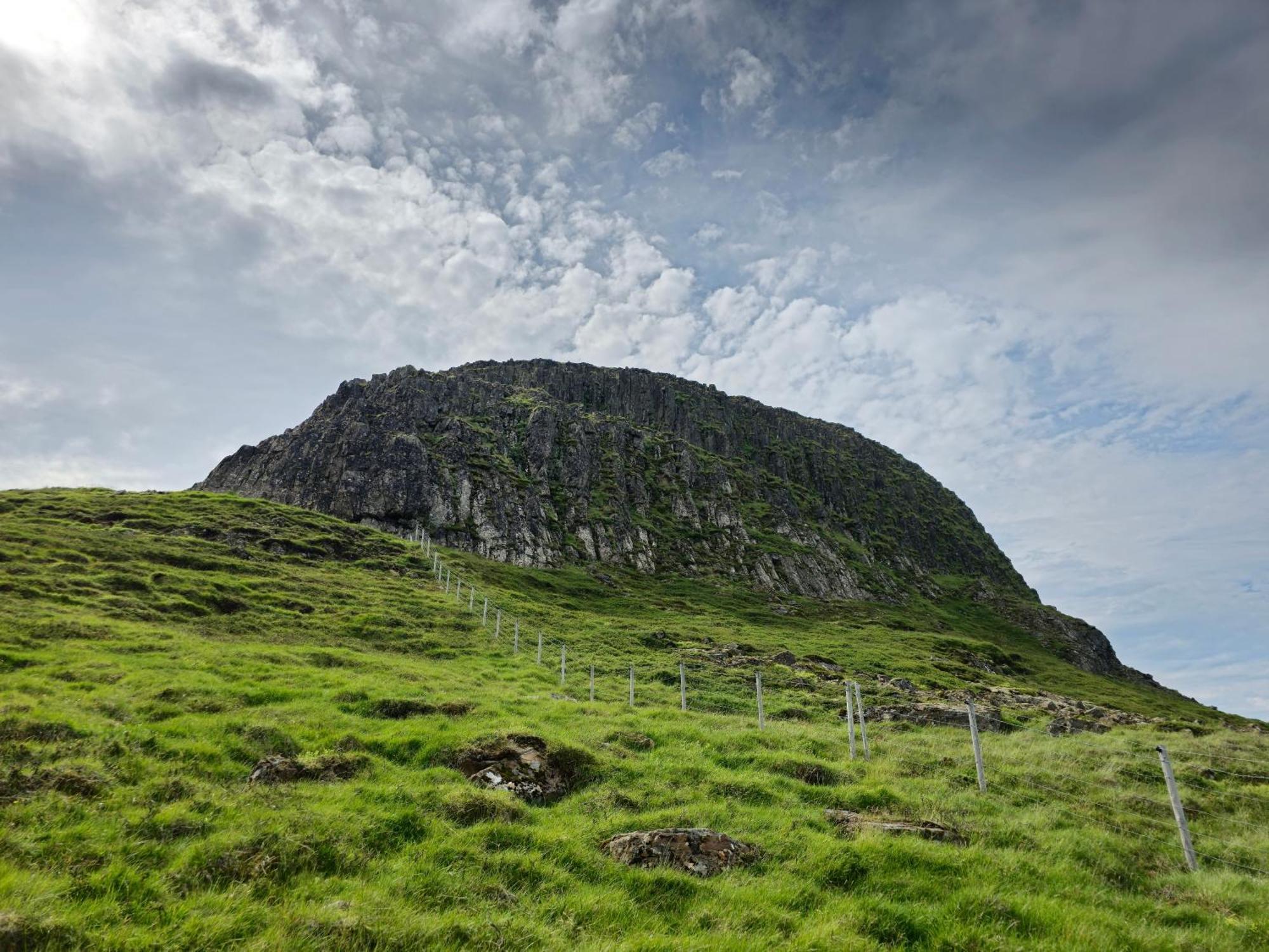 Helgafell Guesthouse スティッキスホールムル エクステリア 写真
