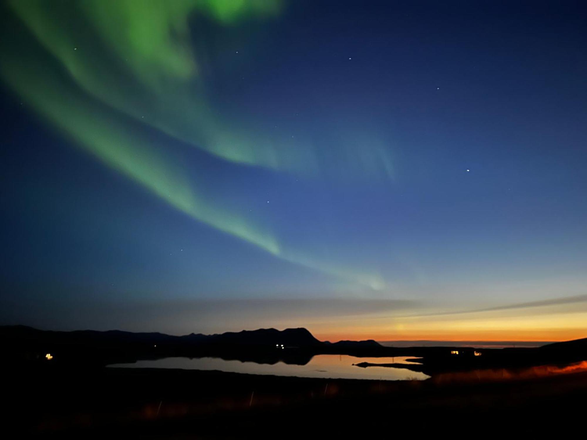 Helgafell Guesthouse スティッキスホールムル エクステリア 写真