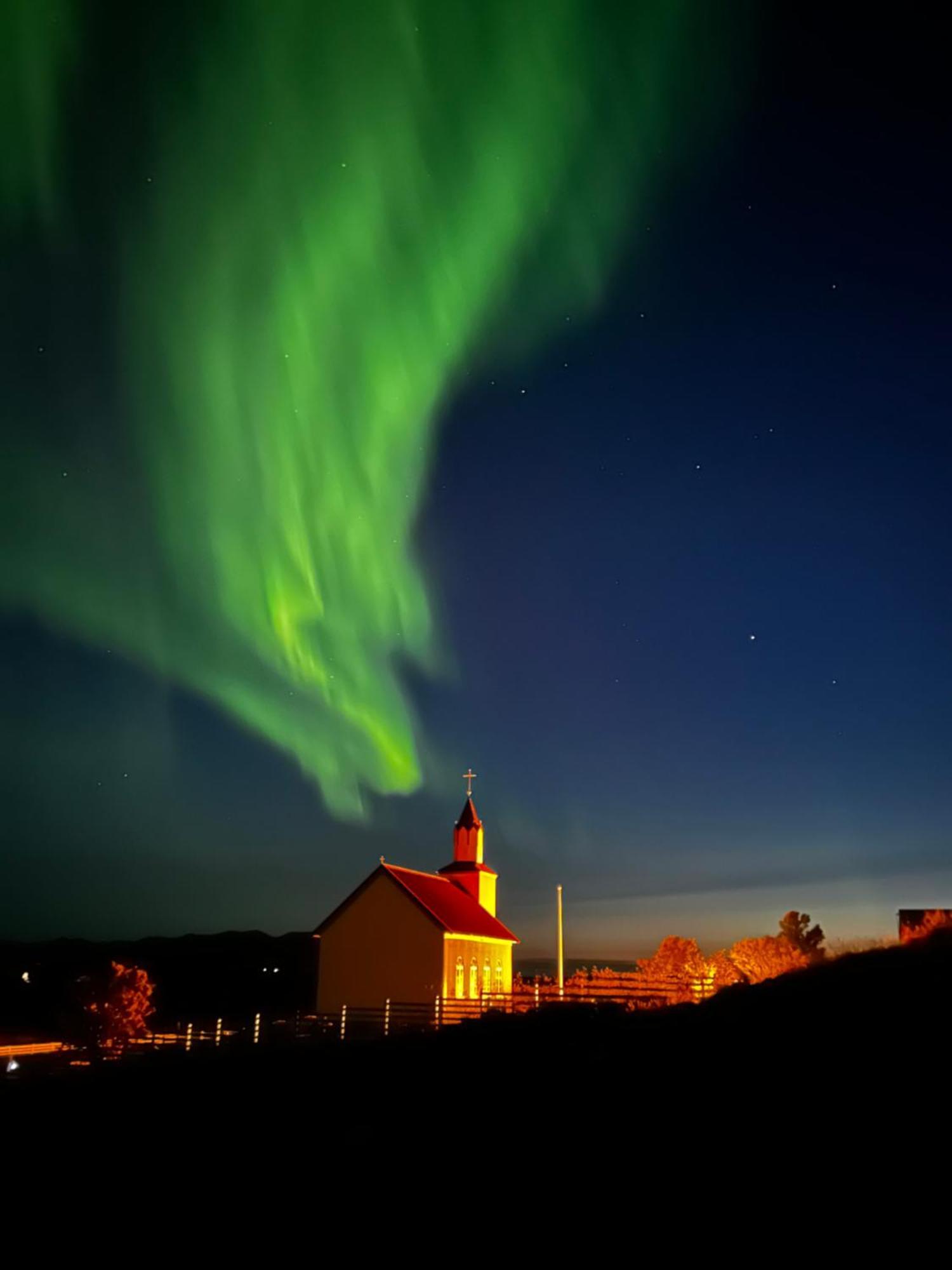 Helgafell Guesthouse スティッキスホールムル エクステリア 写真